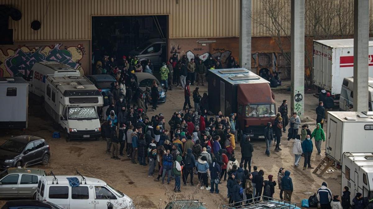 Desalojo de la fiesta rave ilegal de Llinars del Vallès