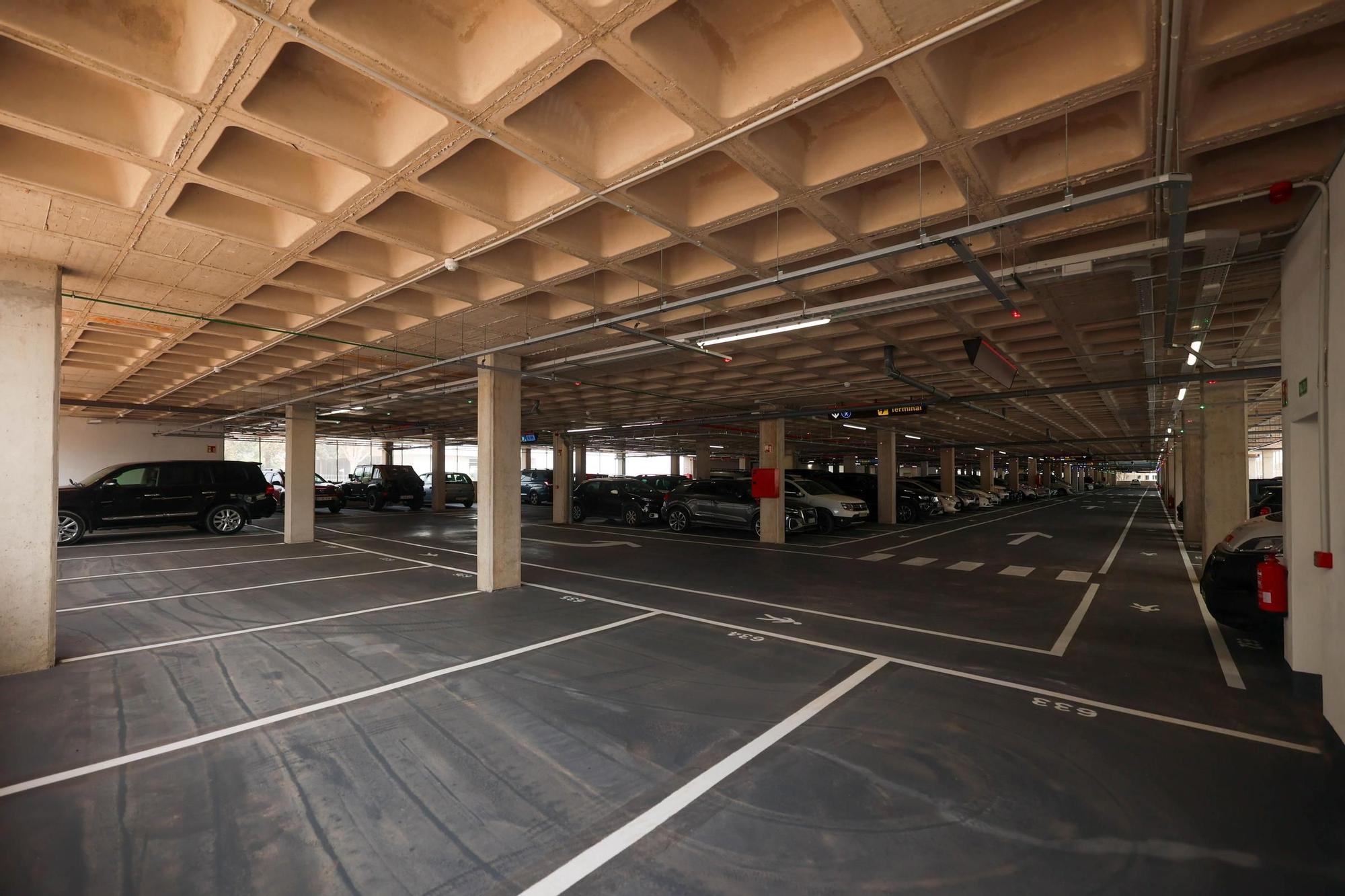 El aeropuerto de Ibiza abre 200 nuevas plazas de aparcamiento