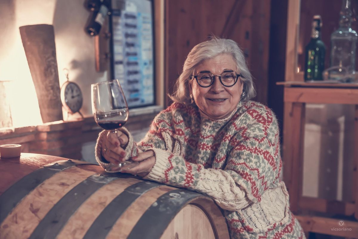 Juani y Salvador - Bodega Diecinueve Añadas