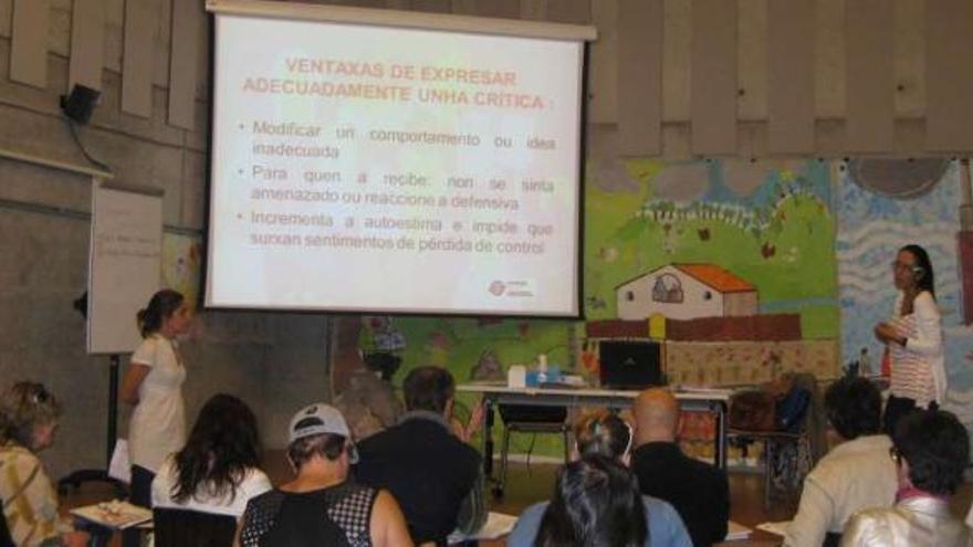 Participantes en una jorrnada formativa del Comité de Persoas con Enfermidade Mental de Feafes Galicia.