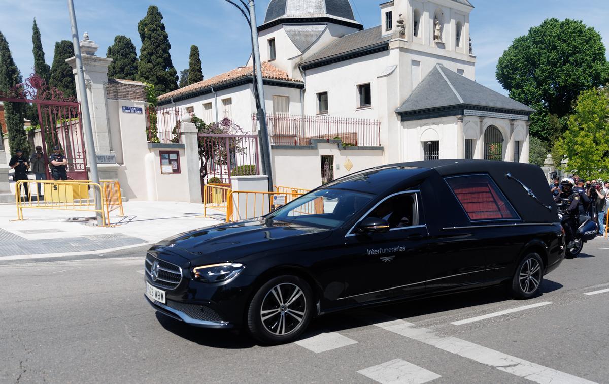 Incidentes a la llegada de los restos de Primo de Rivera al cementerio de San Isidro