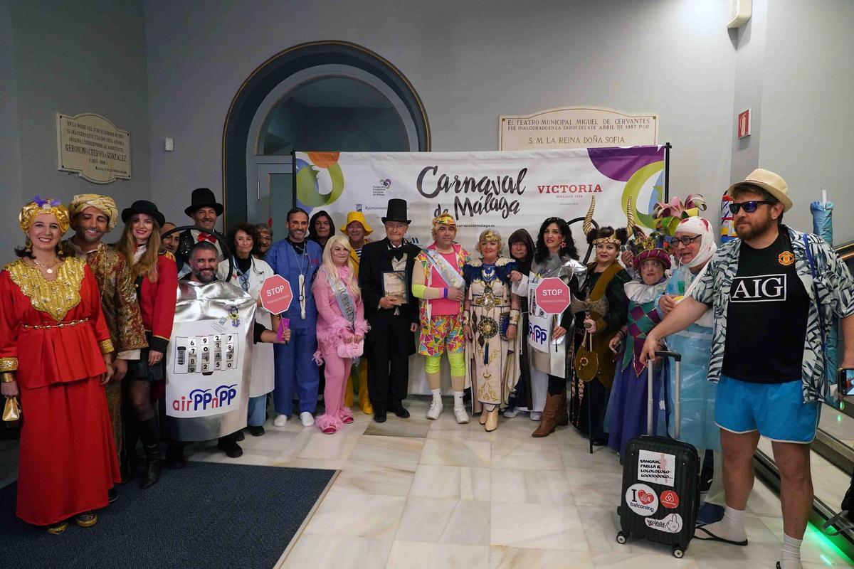 Los disfraces de la final de COAC del Carnaval de Málaga de 2024