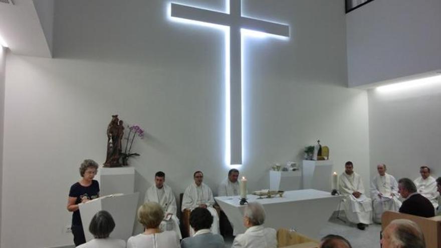 Imagen de archivo de la capilla del Hospital Álvaro Cunqueiro. // FDV