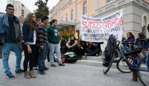 Una protesta musical contra la eliminación de las Artes Escénicas