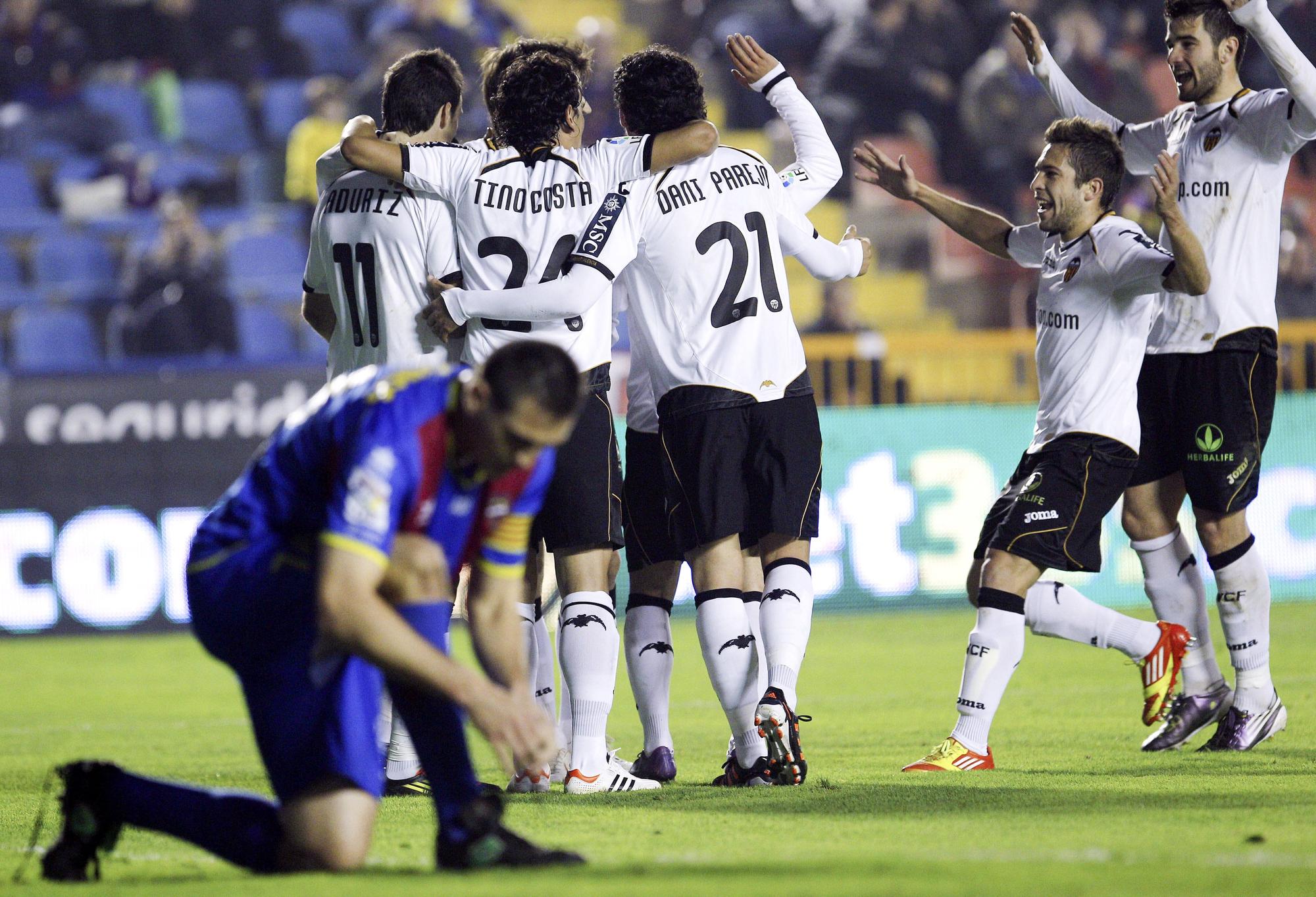 Album histórico del derbi entre el Valencia y el Levante