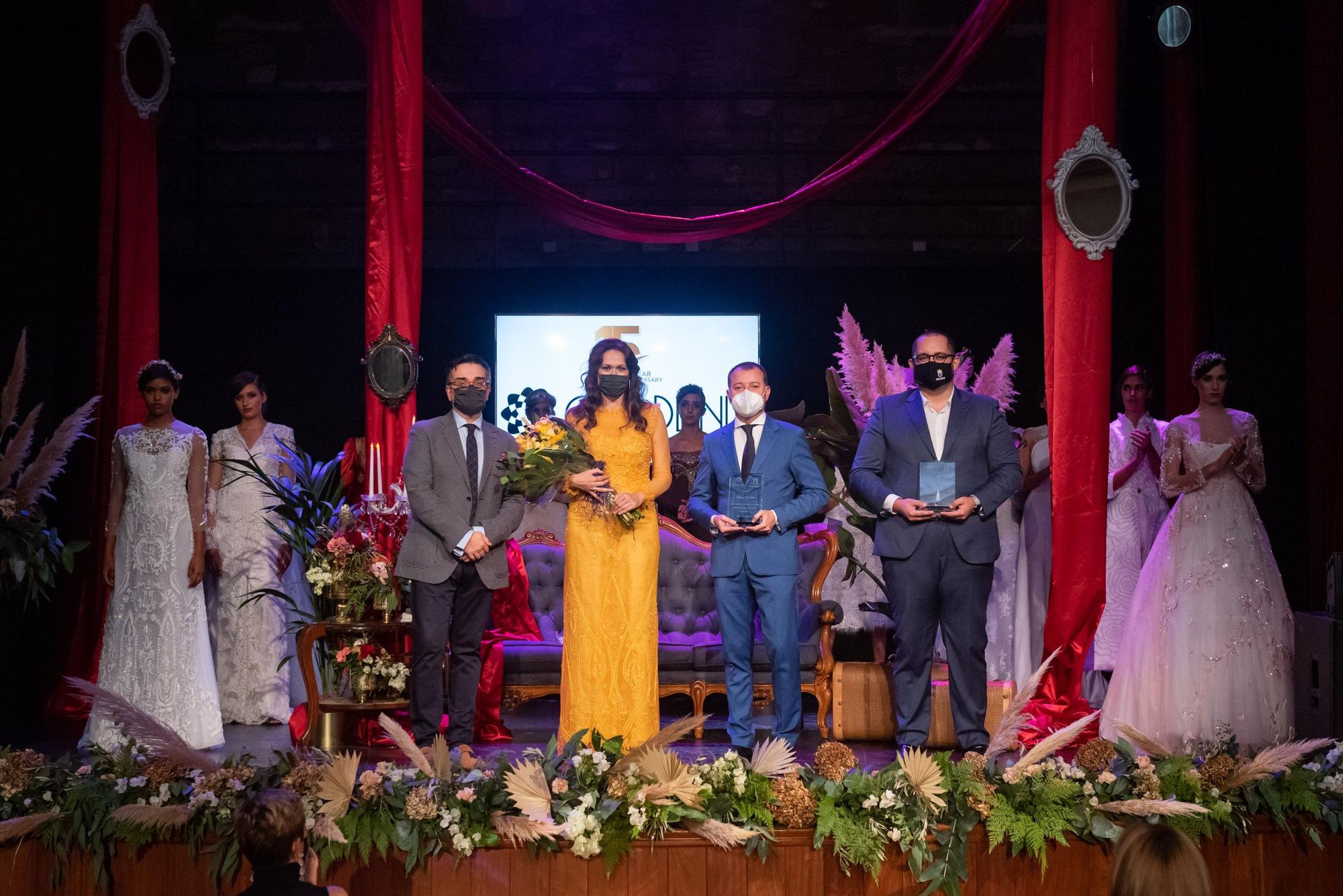 Desfile de Ogadenia Díaz y Lucas Balboa en Moda Cálida