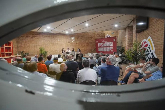 Les fotos de la sessió oberta d’atenció a l’abonat del Bàsquet Girona