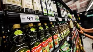 ¿Qué ha pasado para que el litro de aceite más barato ya ronde los 7 euros?