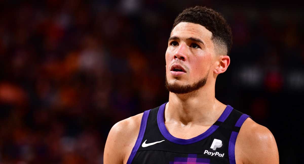 Booker fue el jugador más destacado en la victoria de los Phoenix Suns.