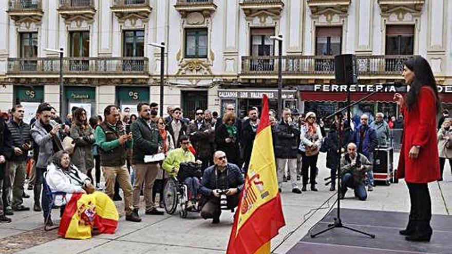 Rocío Monasterio, durante el mitin que pronunció este lunes en Zamora.