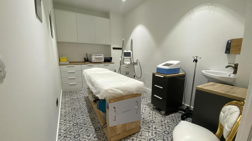 Instalaciones de la Clínica de la doctora Lamah en Zaragoza, donde se aplican innovadores tratamientos de medicina estética.