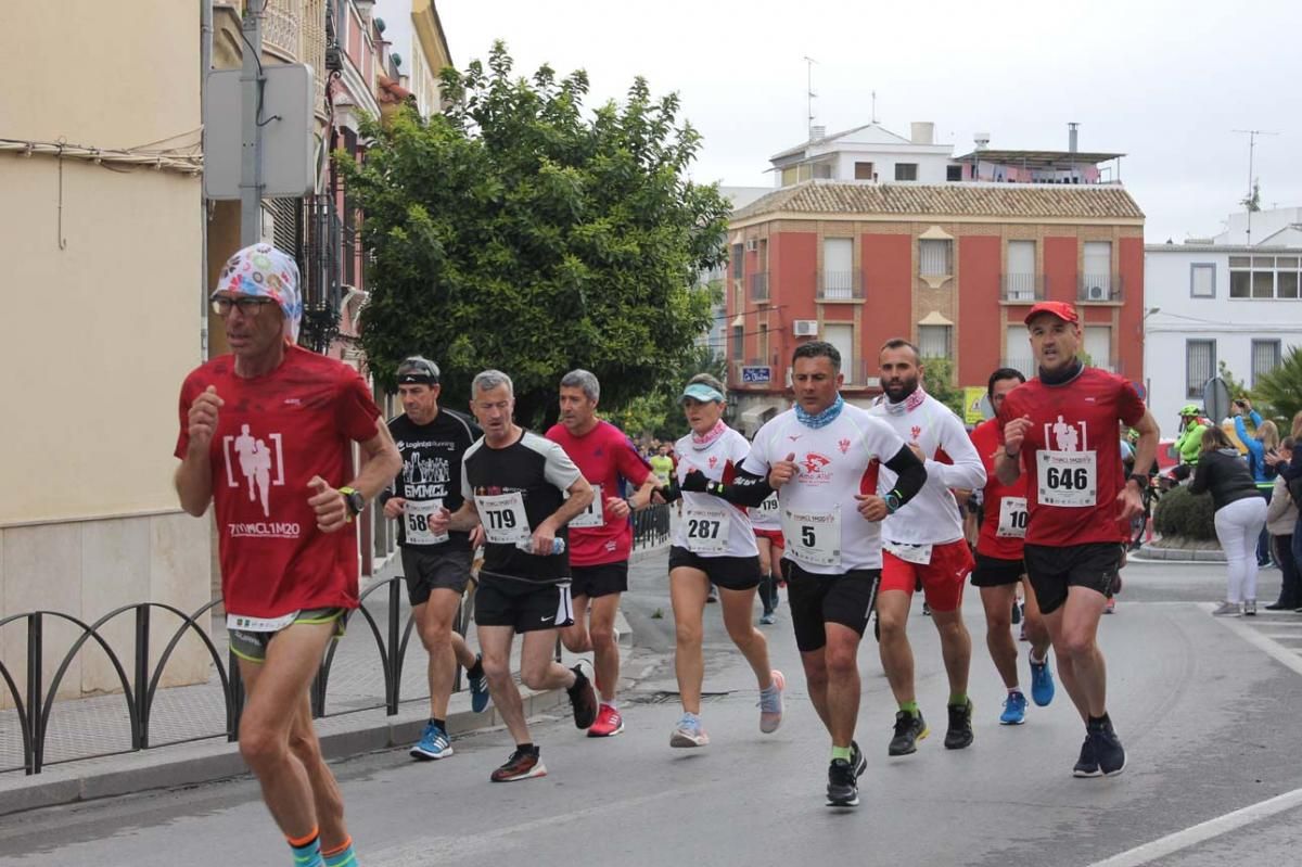 Javier Arcas y Fátima Ouhaddou vencen en la Media Maratón de Lucena