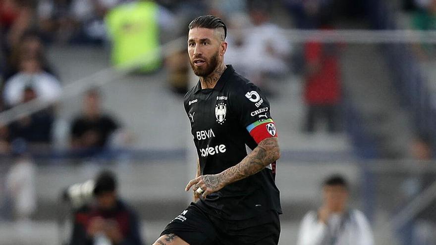 Primera expulsión y polémica de Ramos en México