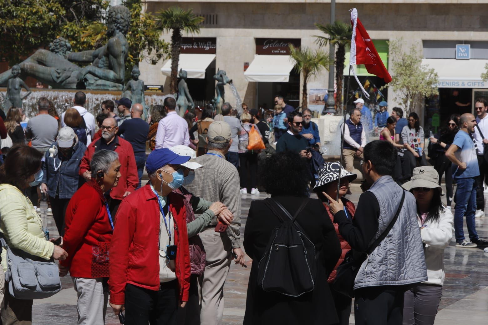 Llenazo en València durante el Sábado Santo