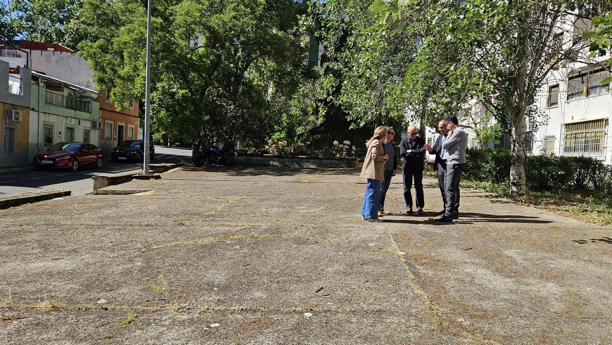 Zona del futuro aparcamiento en superficie.