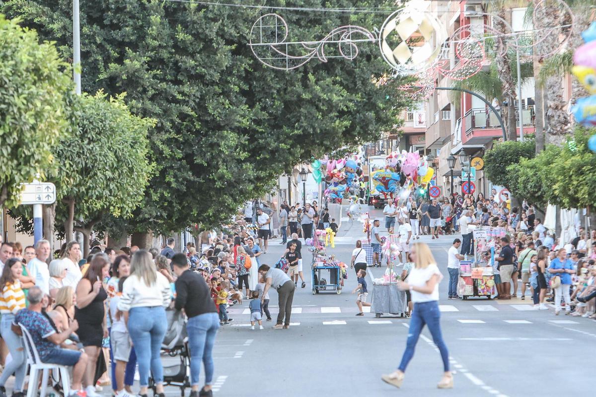 Desfile de Carrozas en San Miguel de Salinas