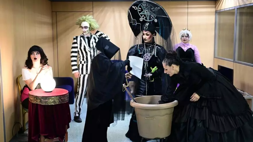 Magia negra para la Lotería de Navidad: el Circo Encantado predice el Gordo en Alicante