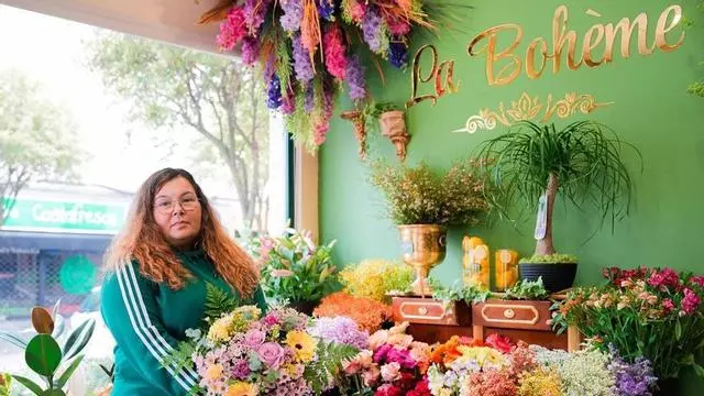 Zoila decidió emigrar a Lyon y tras diez años en Francia regresó a su ciudad natal para abrir una floristería