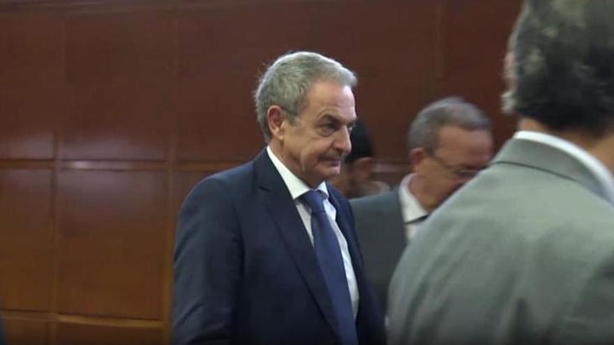 El juez rechaza suspender las investigaciones de Hacienda a Zapatero, su mujer y sus hijas