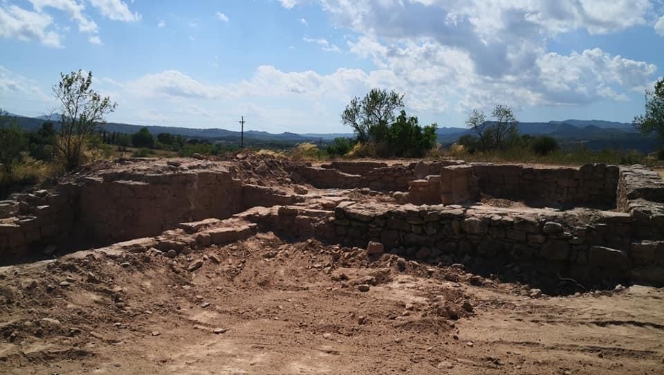 Restes arqueològiques trobades als plans de Santa Caterina