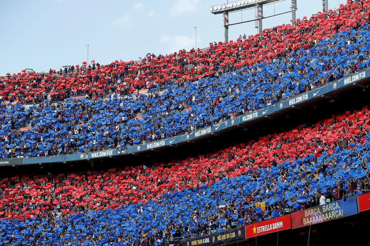 La afición vuelve al Camp Nou para vivir un Barça - Real Madrid.