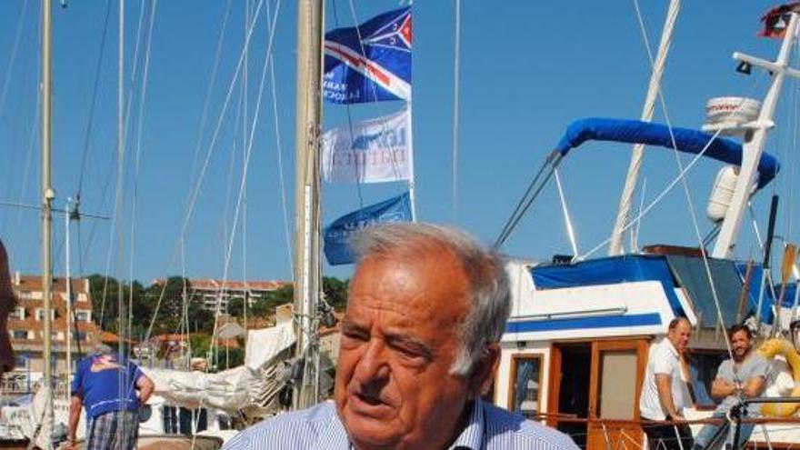 Ignacio Montenegro, en el puerto deportivo de Pedras Negras.