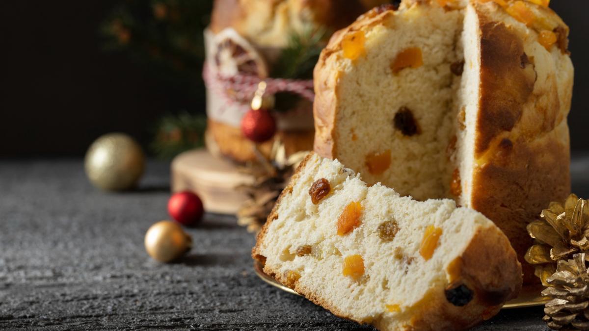 Panettone.