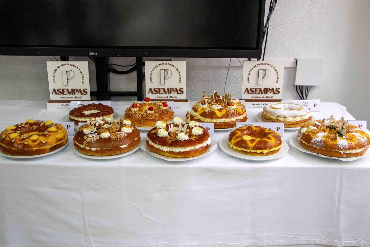 Nueve coronas se han batido en el concurso 'Las Mejores Coronas de La Almudena'