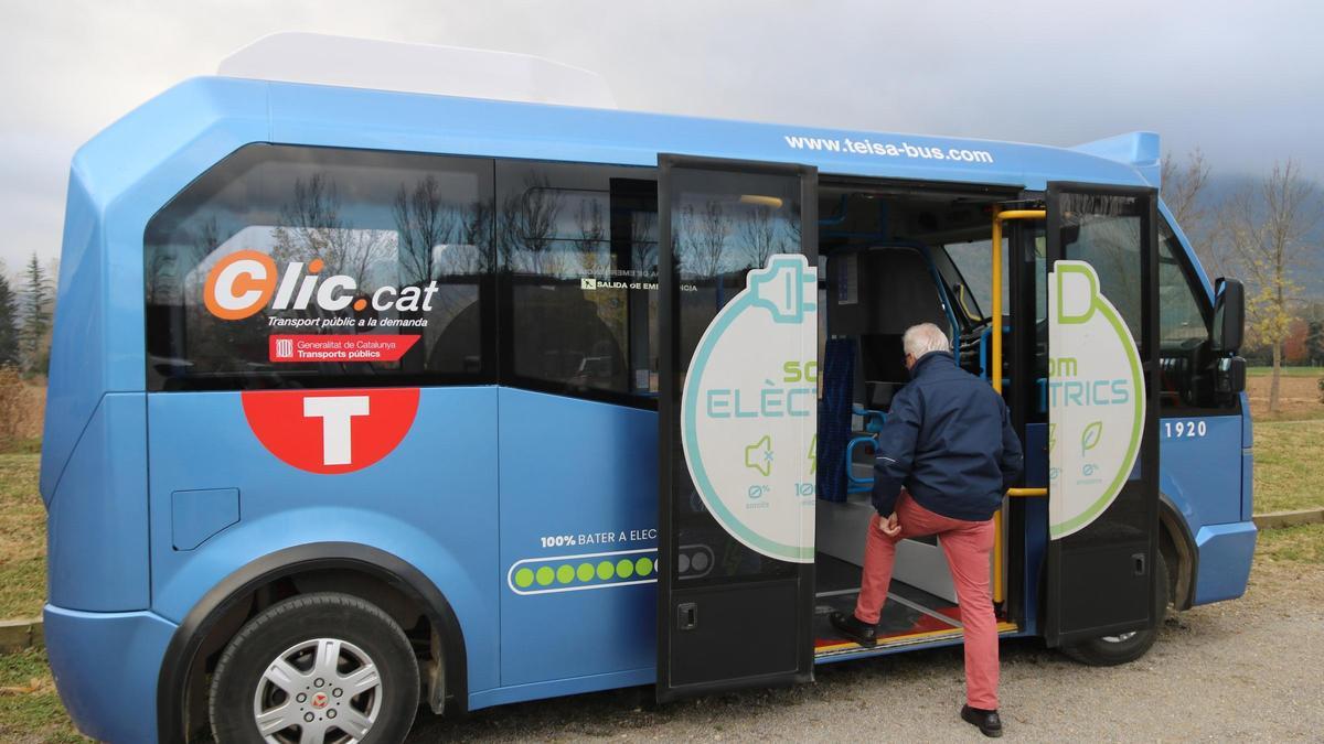 El bus a demanda Clic.cat de la Vall d'en Bas