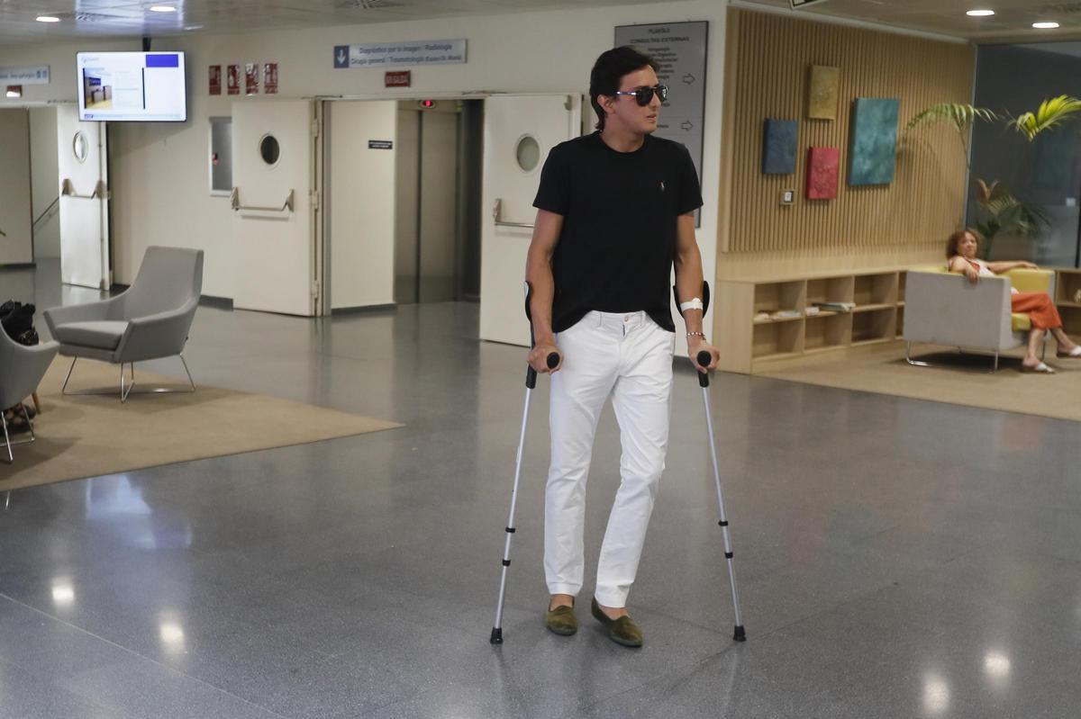 Cornada Roca Rey Roca Rey recibe el alta en Sevilla tras su grave cornada