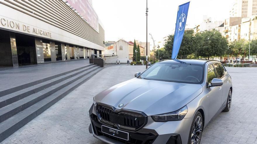 BMW i5: la berlina ejecutiva eléctrica que redefine los gran