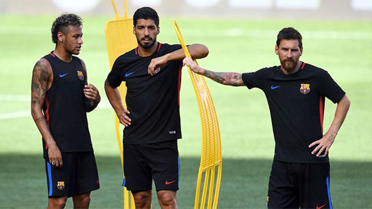 El Barça entrenó en el Red Bull Arena pendiente de Neymar