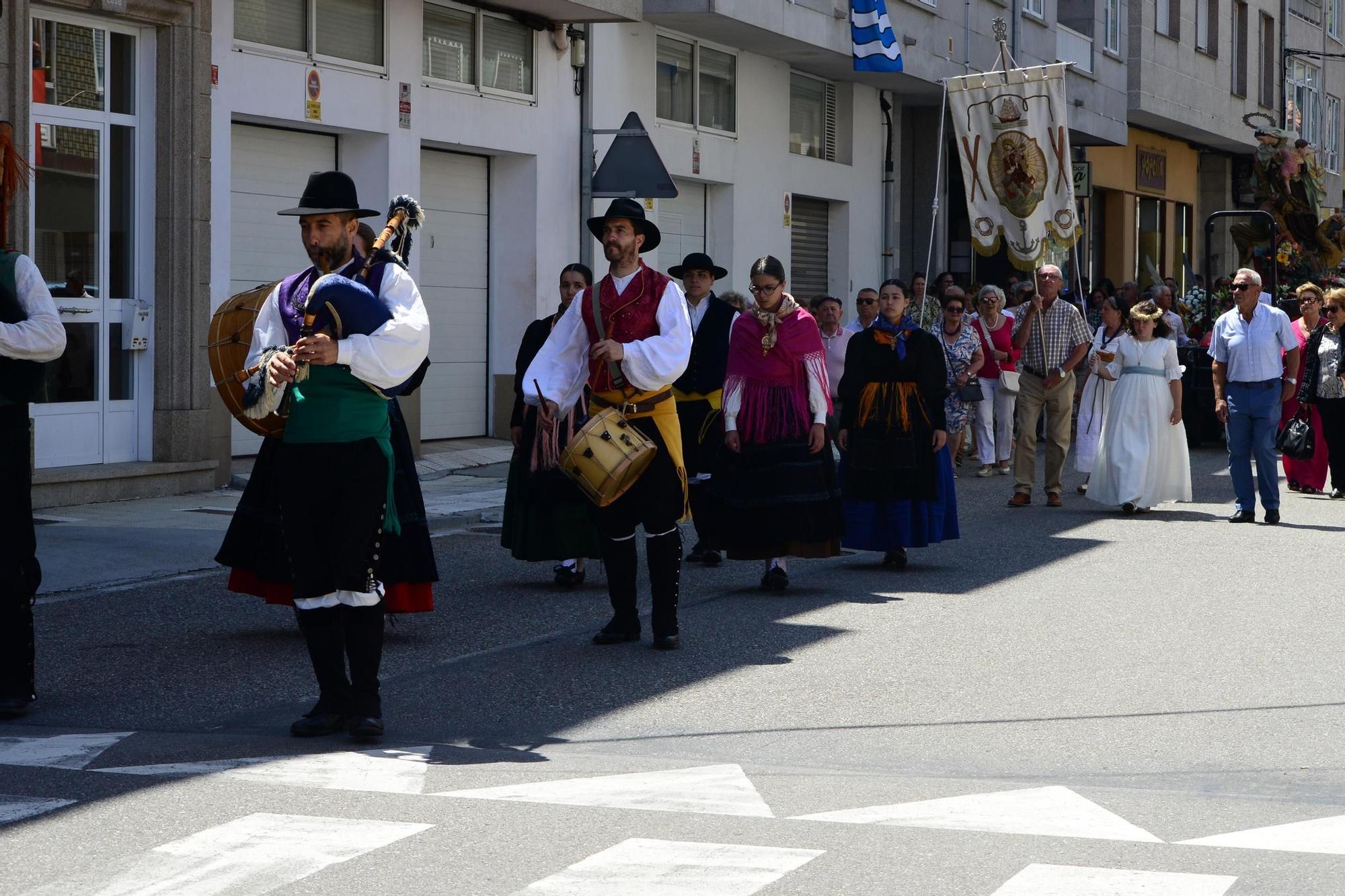 Las celebraciones en honor a la Virgen del Carmen en O Morrazo. La procesión en Bueu