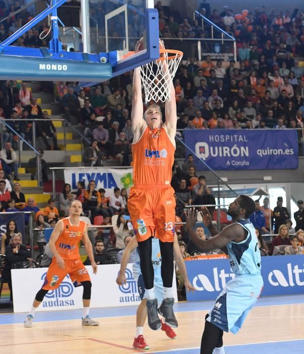 El Leyma Coruña ganó el derbi gallego al Breogán por 94-85 en un intenso partido que dominó sobre todo en el primer cuarto.