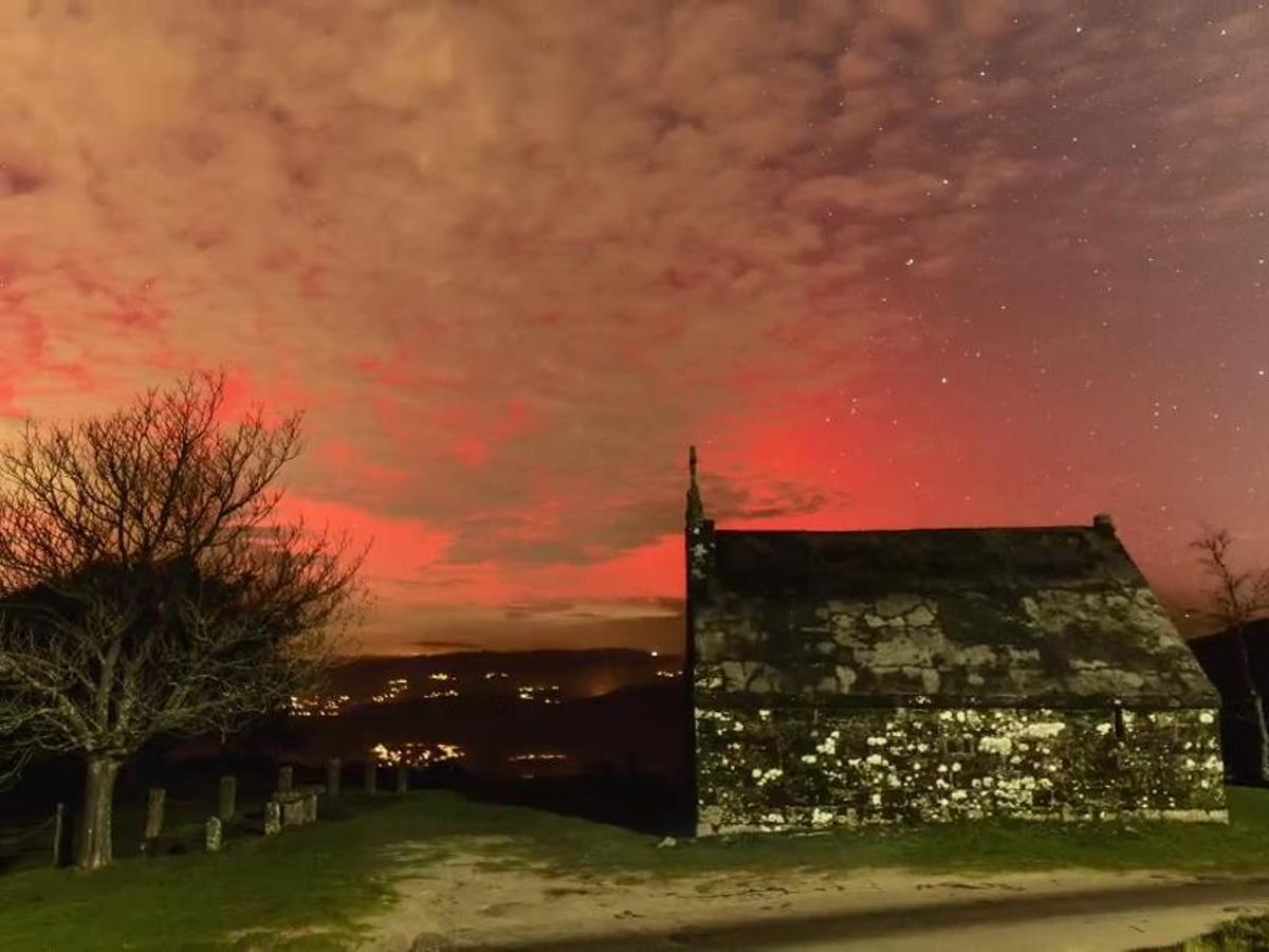 Las auroras boreales de esta madrugada vistas desde As Neves.