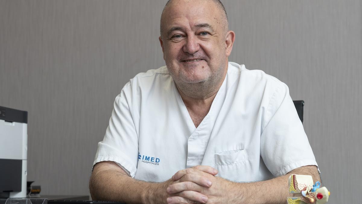 El doctor Rafael Ramírez, jefe del servicio de Otorrinolaringología de IMED Valencia.
