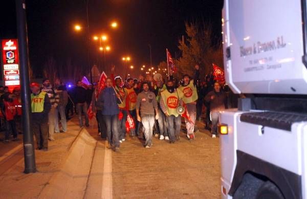 Las imágenes de la jornada de huelga en Zaragoza