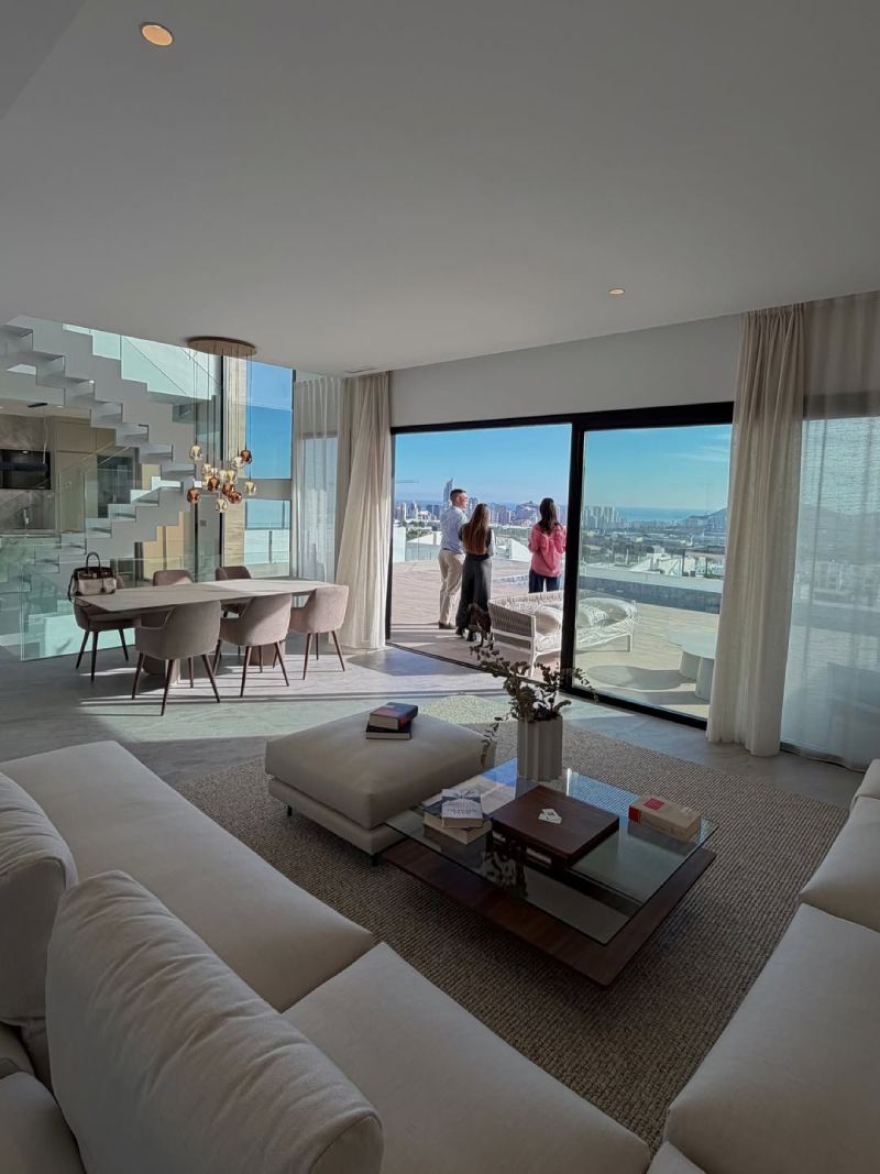 Así es la casa de la playa de Sofía Suescun, con todo tipo de comodidades y lujos.