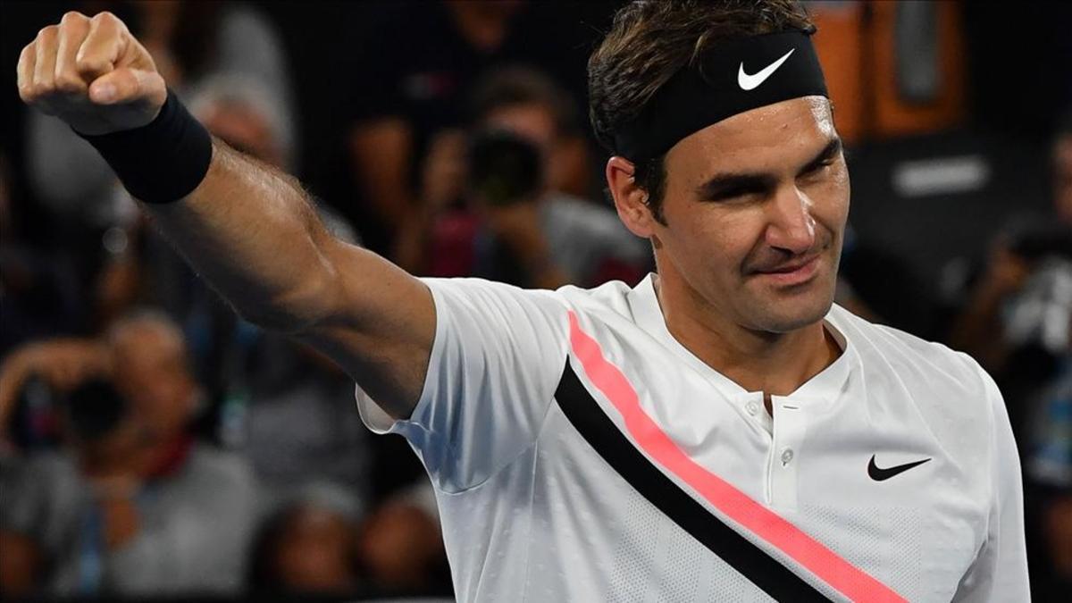 Roger Federer celebra su pase a semifinales del Open de Australia