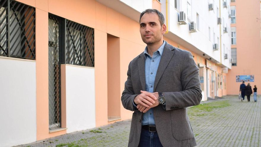 Toni Valero, Izquierda Unida, defiende el consenso con Podemos para designar candidatos