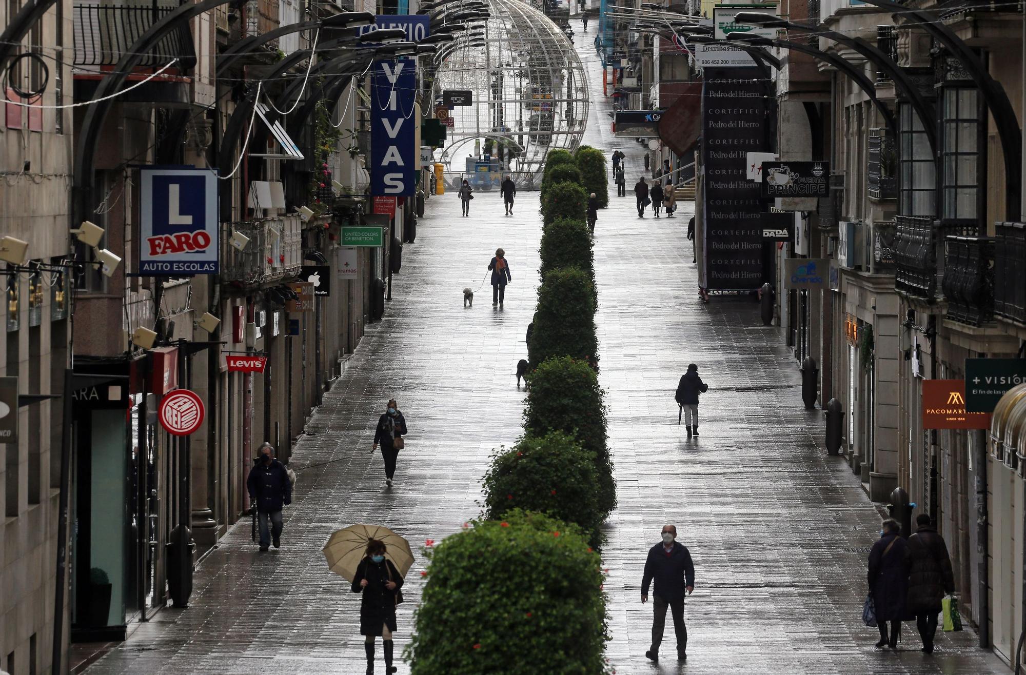 Día de fuertes vientos y lluvia en Vigo