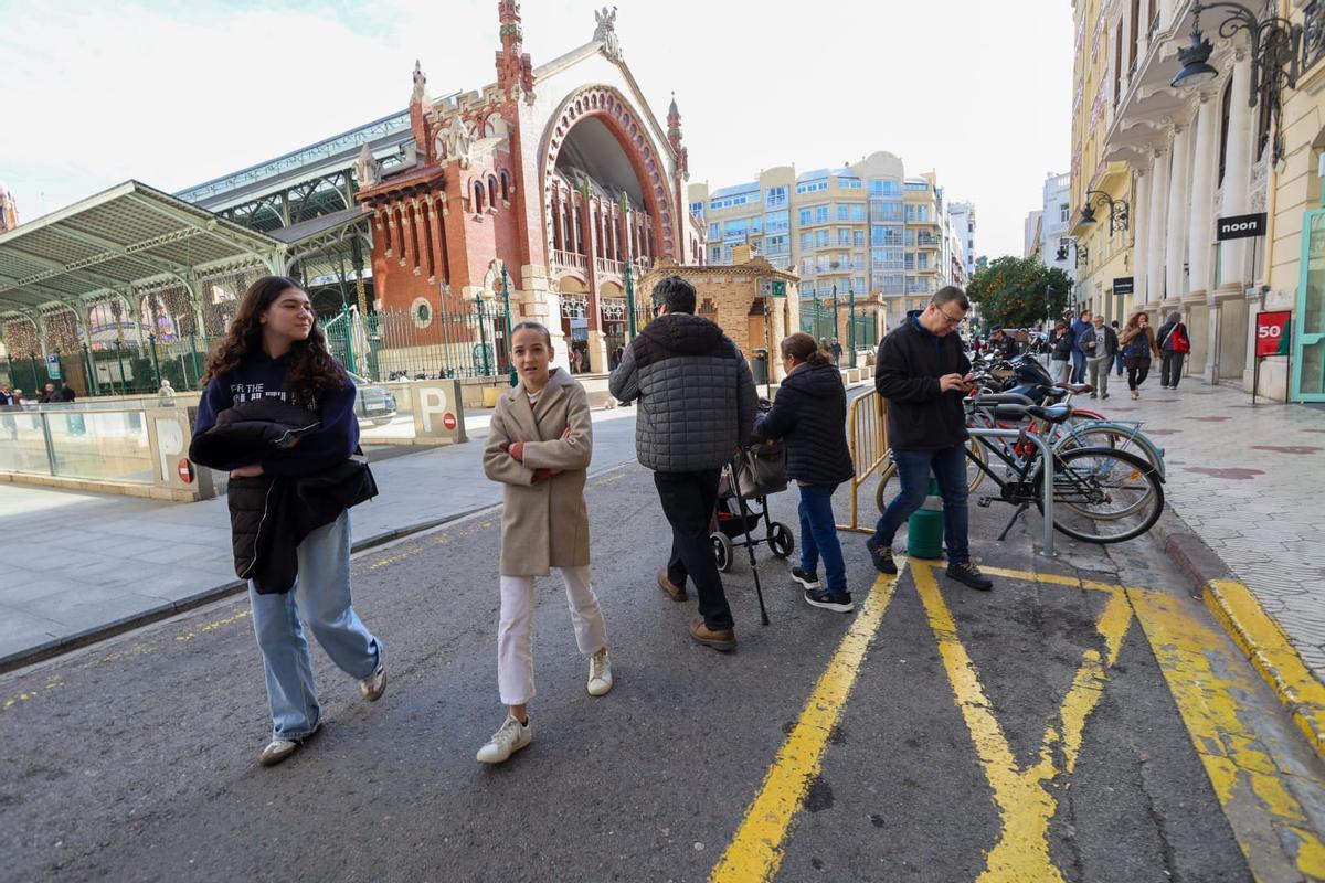 Cierran al tráfico la calle Jorge Juan