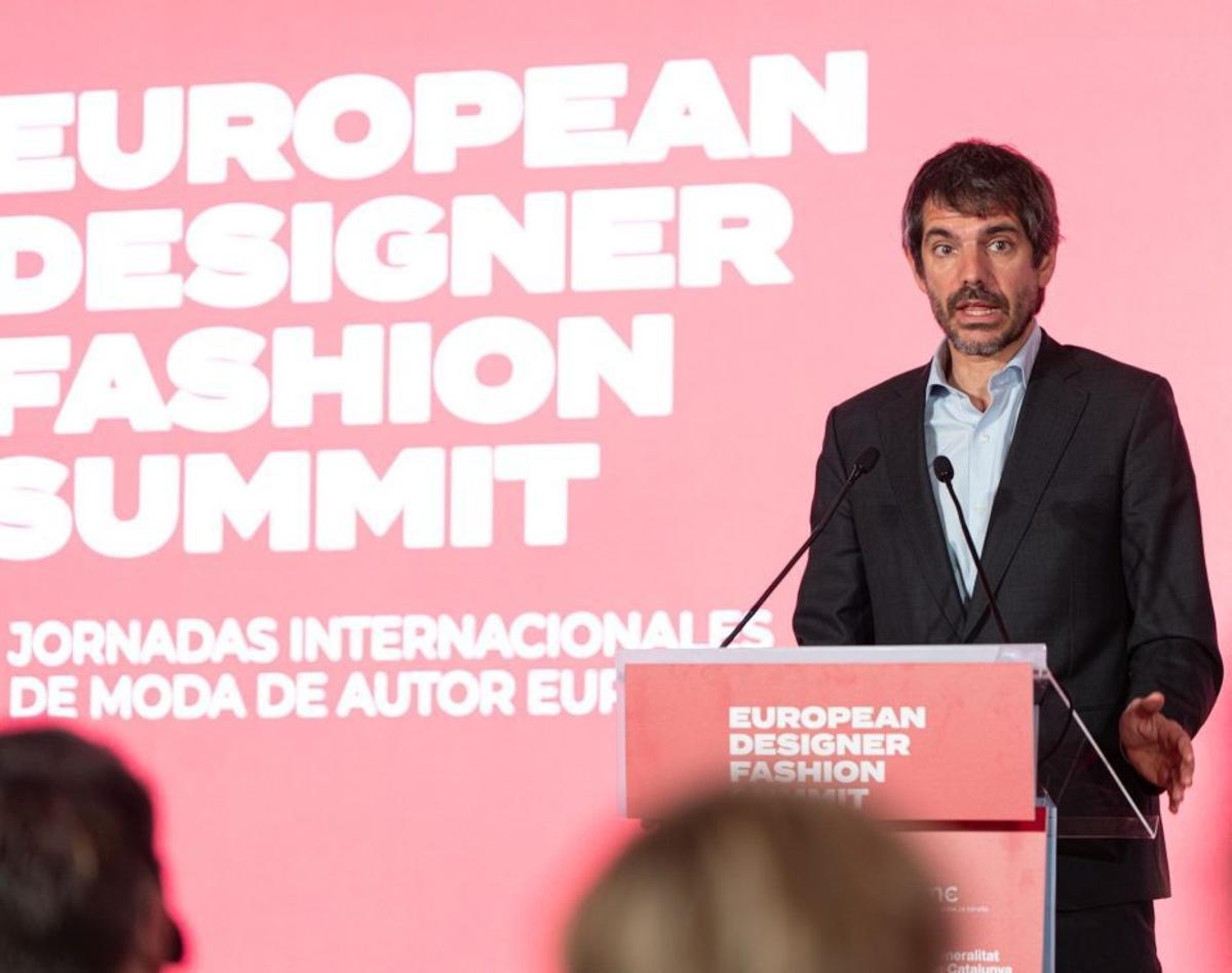 Urtasun elogia el valor de la moda d’autor a l’avantsala de la nova 080 davant la mar