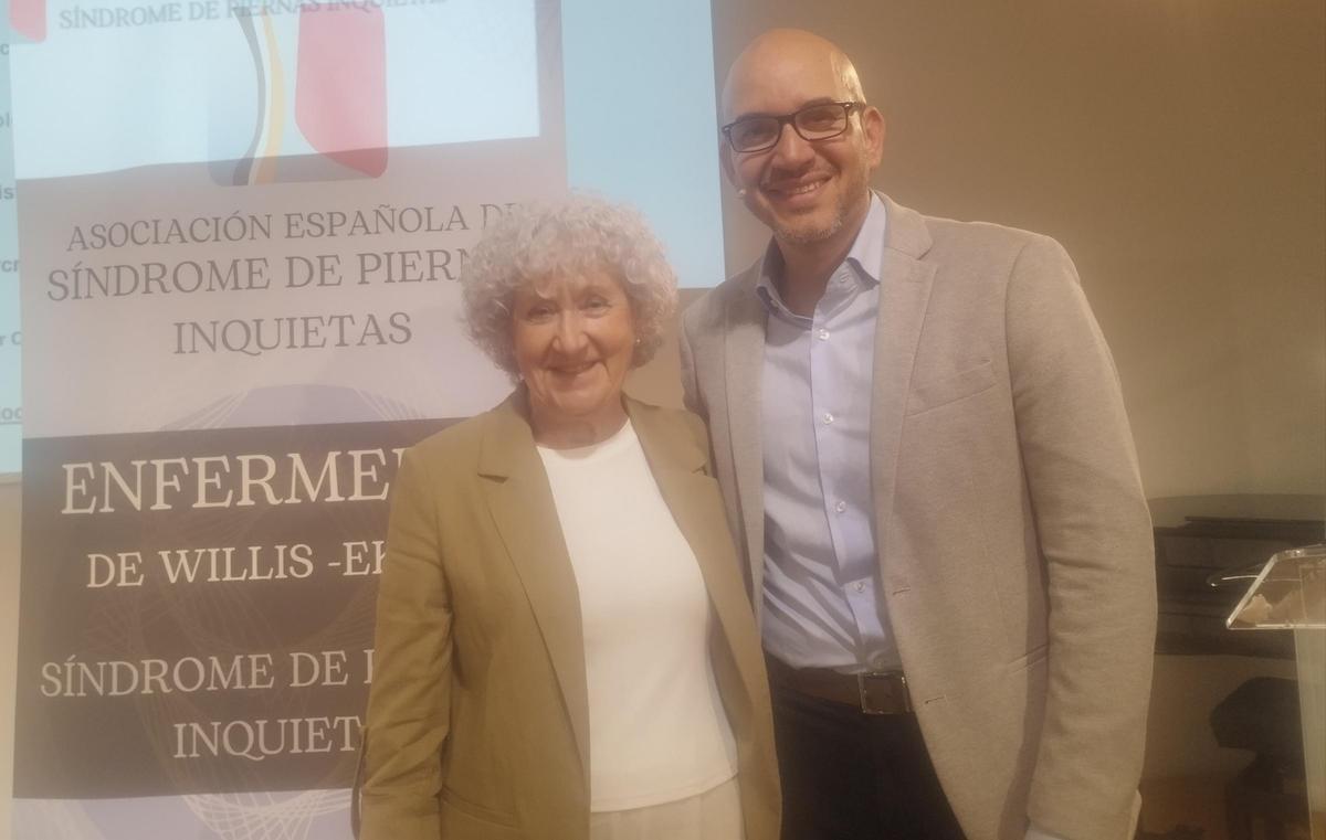 Cristian Sánchez y Purificación Titos en la charla divulgativa sobre el SPI