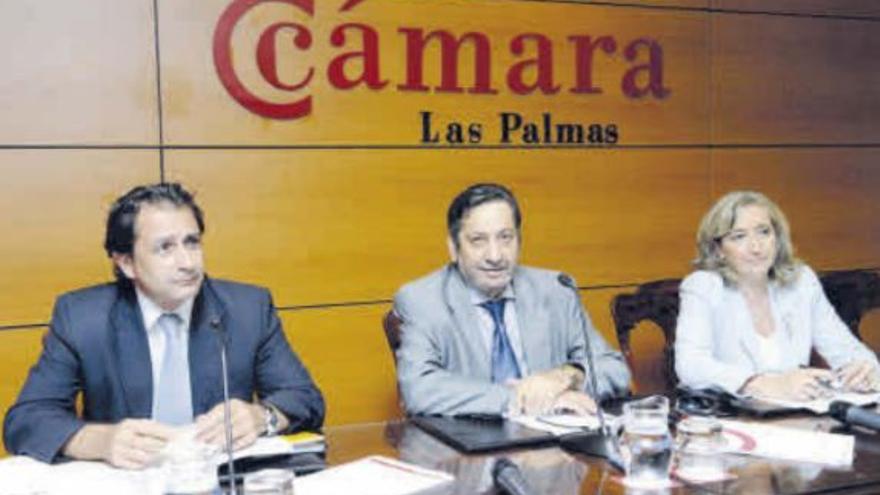 Su llegada a la presidencia de la Cámara de Comercio de Las Palmas de Gran Canaria supuso un hito importante para las industrias y empresas canaria