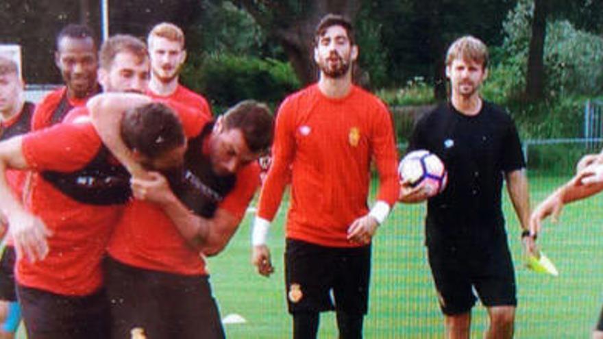 Óscar Díaz y Colunga acaban a tortazos en el entrenamiento