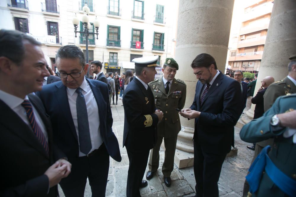 La Generalitat en pleno celebra en Alicante las cuatro décadas de la Carta Magna con un acto institucional en el Teatro Principal que llega en medio de los ataques al modelo territorial y de la alerta ultra.