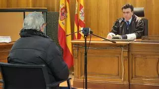 El acusado de violar a su hija y maltratar a su mujer en Huesca declara ser víctima de una venganza