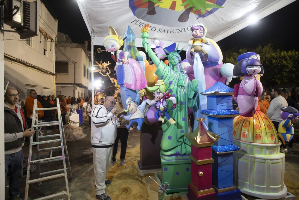 Plantà de las Fallas en Sagunt