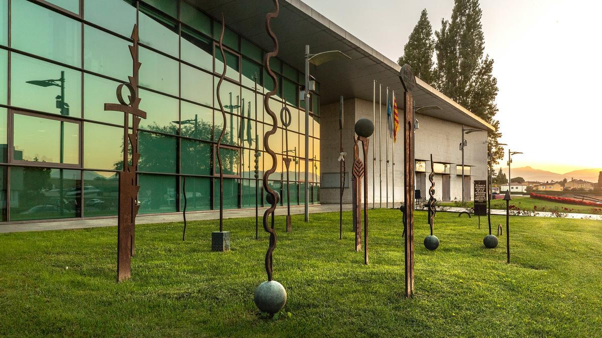 L'Ajuntament de Riudellots de la Selva, en una imatge d'arxiu.